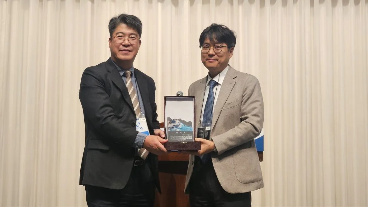 I.DE.A 포럼 감사패, ‘드림치과의원 박종욱 원장’ 명문