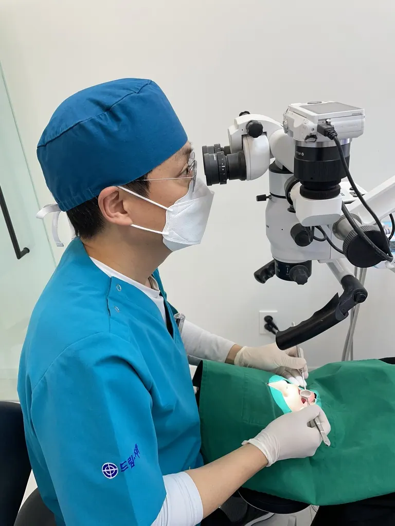 라미네이트 시술 과정 - 첫 상담부터 최종 부착까지 단계별 가이드 본문 사진 6