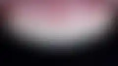 상악 4전치 크라운 재치료 결과. 다층 빌드업 라미네이트로 자연감 복원 (로그인 후 조회 가능, 현재 흐림 처리)