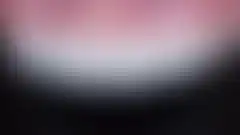 고르지 않던 앞니를 자연스러운 형태로 다듬은 라미네이트 실제 증례: 치료 후 (로그인 후 조회 가능, 현재 흐림 처리)
